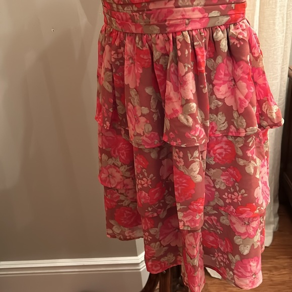 Forever 21 Floral Print Tiered Mini Dress - Picture 7 of 8